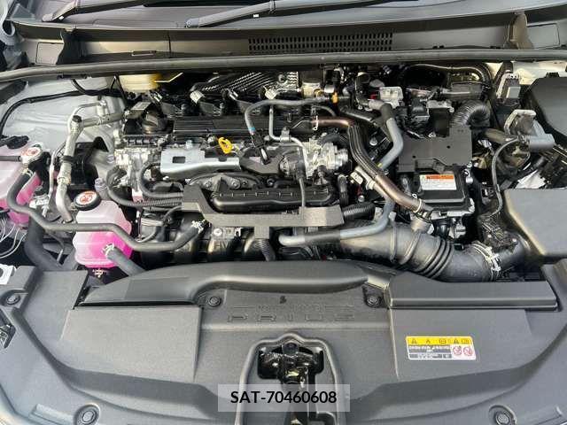 Toyota PRIUS 2023-06 282014-14