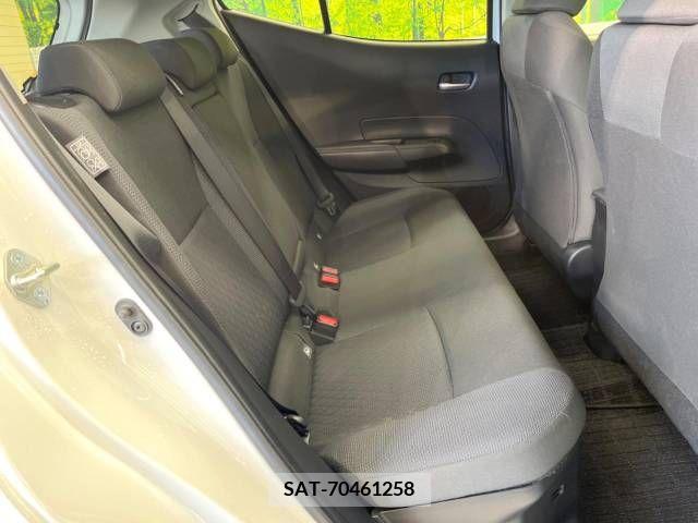 Toyota AQUA 2021-07 212241-9