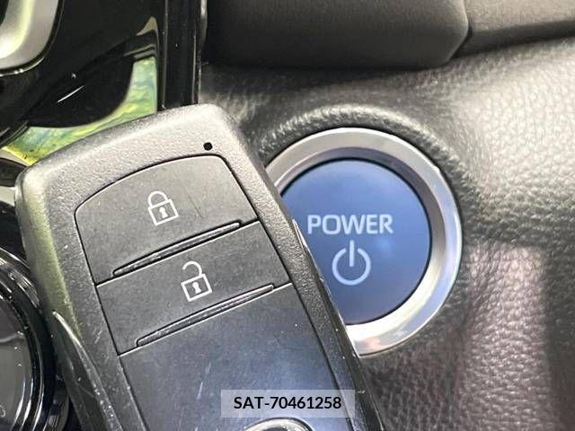 Toyota AQUA 2021-07 212241-7