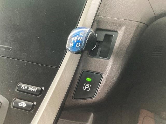 Toyota SAI 2010-04 15398-21