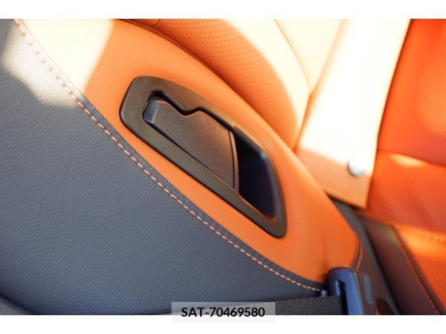 Subaru OUTBACK 2021-12 301175-17