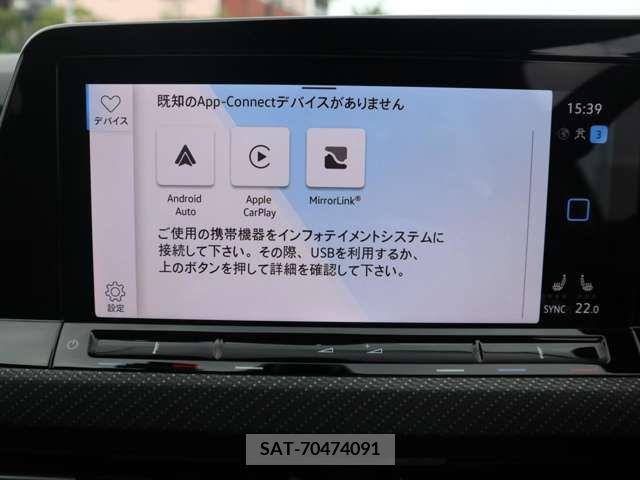 VolksWagen GOLF 2022-04 320365-12