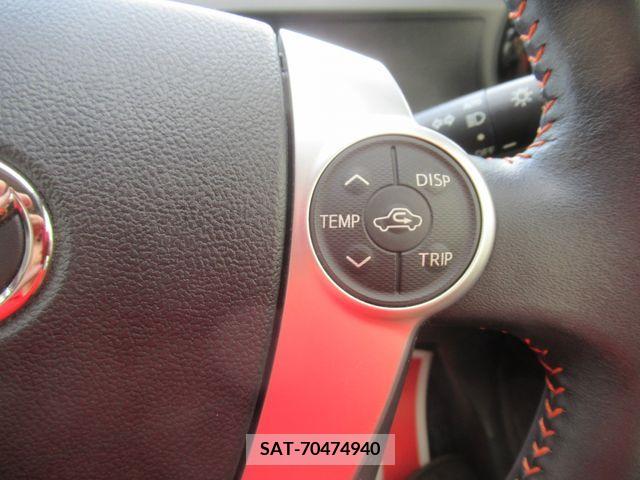 Toyota AQUA 2016-02 261392-18