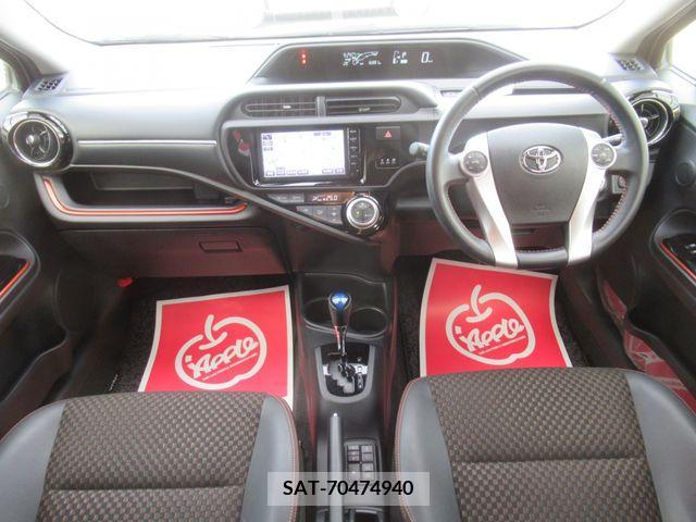 Toyota AQUA 2016-02 261392-1