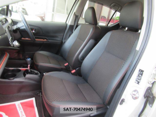 Toyota AQUA 2016-02 261392-6