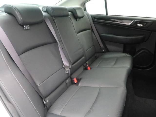 Subaru LEGACY B4 2015-07 186663-12