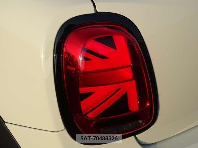 Bmw MINI 2022-09 319637-16