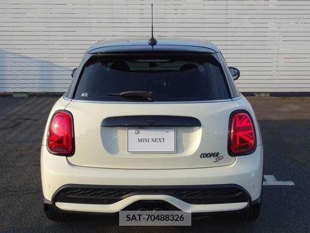Bmw MINI 2022-09 319637-14