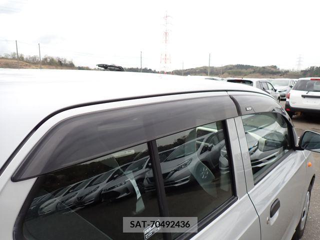 Suzuki ALTO 2017-01 334780-18