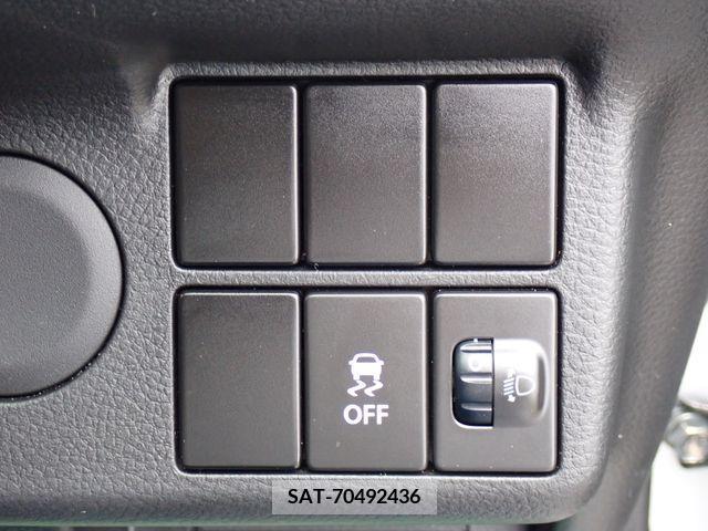Suzuki ALTO 2017-01 334780-5