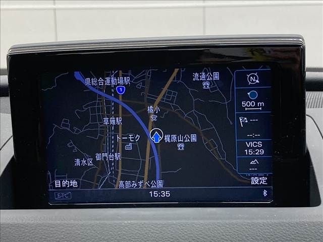 Audi Q3 2016-10 11154-3