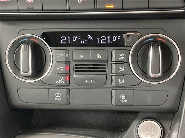 Audi Q3 2016-10 11154-9