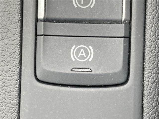 Audi Q3 2016-10 11154-8