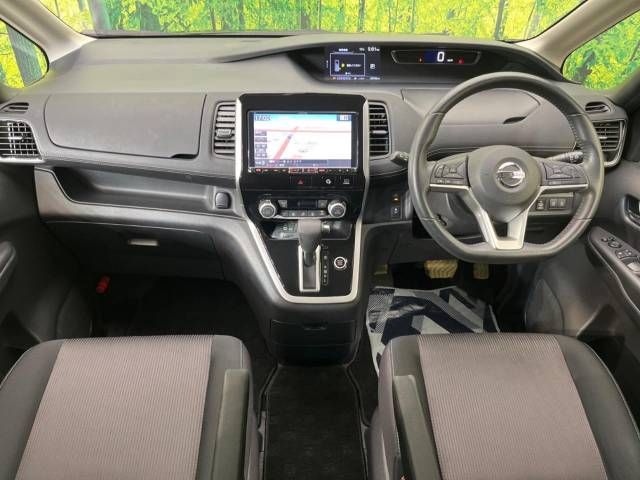 Nissan SERENA 2017-01 15303-1