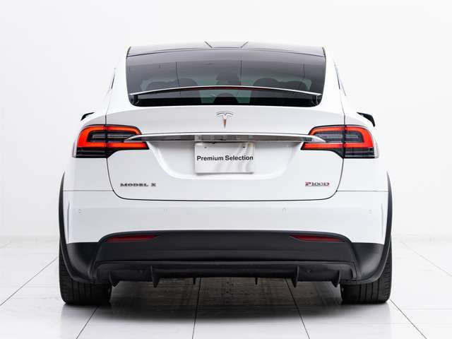 Tesla MODEL X 2018-03 12115-10