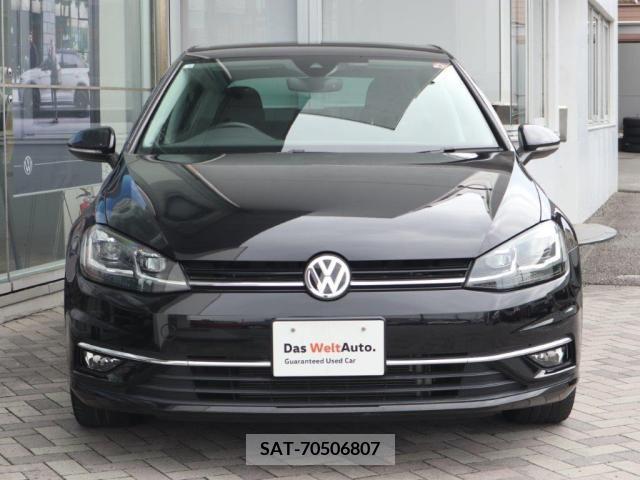 VolksWagen GOLF 2018-08 320286-2