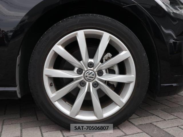 VolksWagen GOLF 2018-08 320286-11