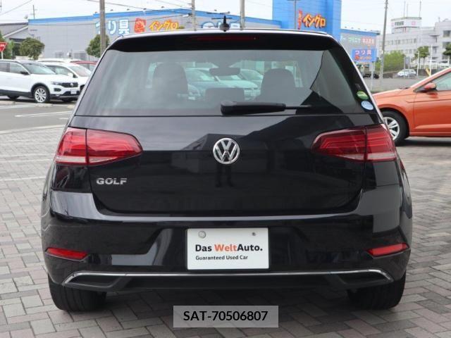 VolksWagen GOLF 2018-08 320286-5