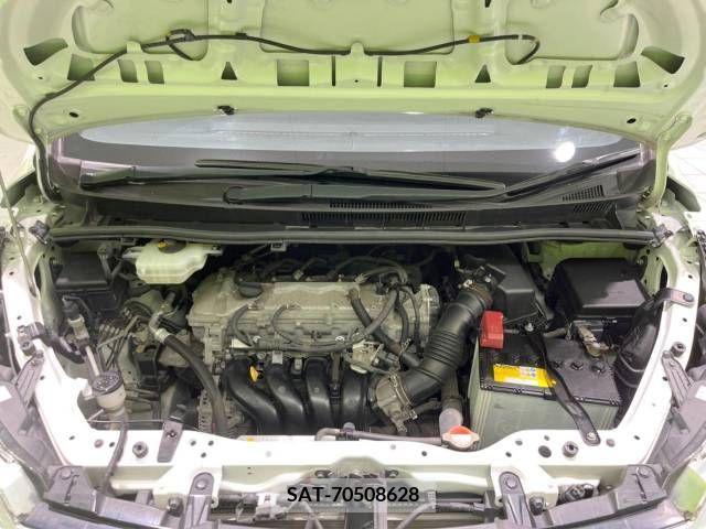 Toyota VOXY 2015-09 331189-18