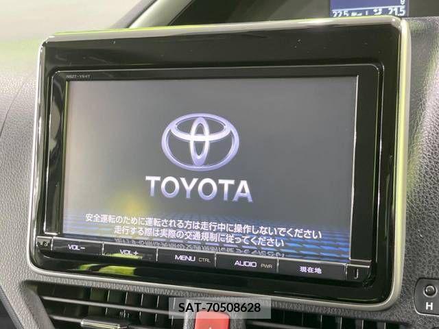 Toyota VOXY 2015-09 331189-2