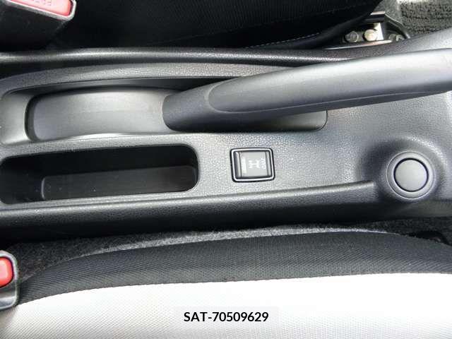 Nissan NOTE 2019-08 379970-13