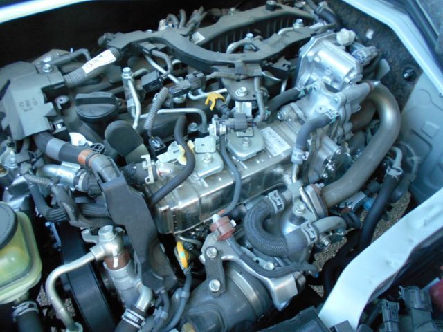 Toyota HIACE VAN 2020-08 188777-29