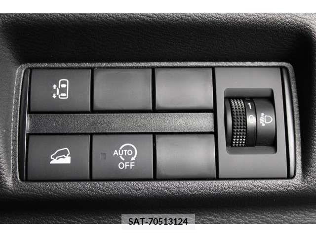 Mitsubishi EK X SPACE 2022-08 323993-9
