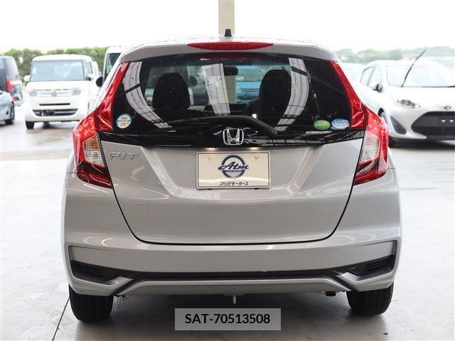 Honda FIT 2019-03 270631-4
