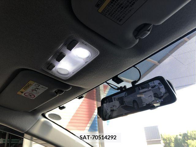 Toyota AQUA 2015-04 356272-7