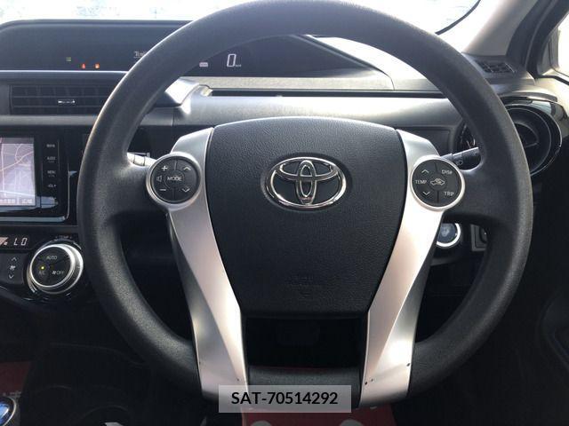 Toyota AQUA 2015-04 356272-10