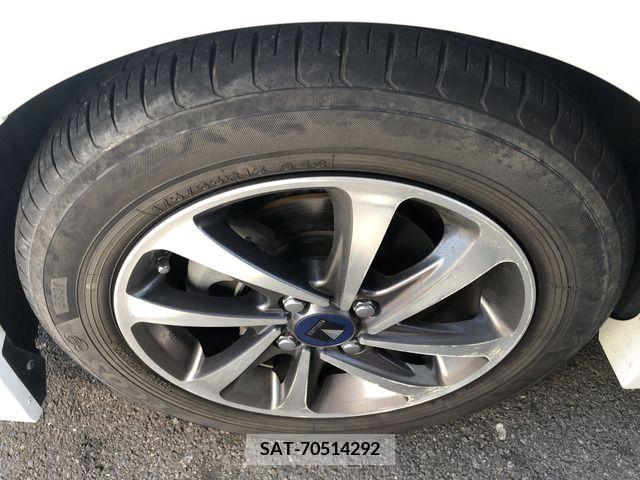Toyota AQUA 2015-04 356272-16