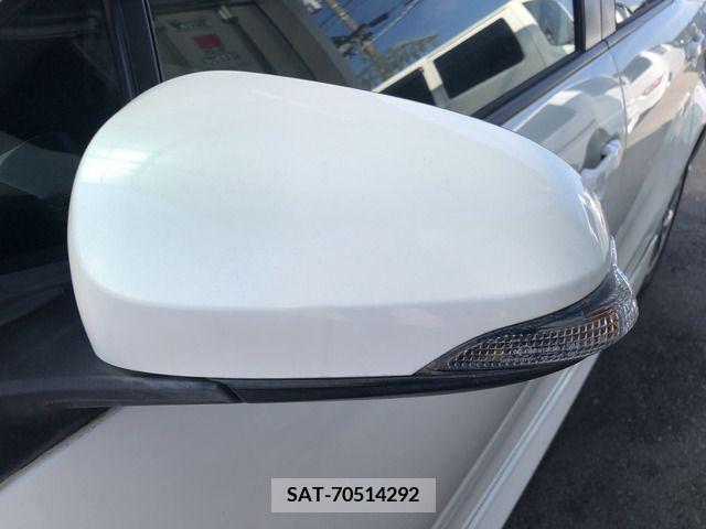 Toyota AQUA 2015-04 356272-17