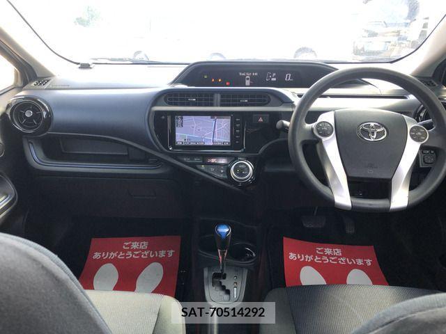 Toyota AQUA 2015-04 356272-2