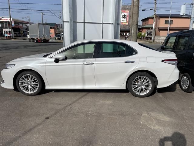 Toyota CAMRY HYBRID 2017-11 7582-6
