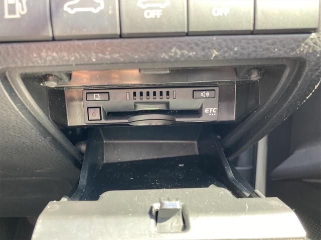 Toyota CAMRY HYBRID 2017-11 7582-29