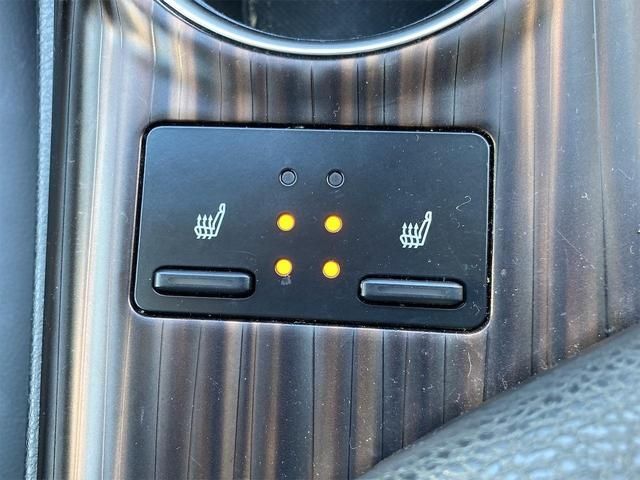 Toyota CAMRY HYBRID 2017-11 7582-12