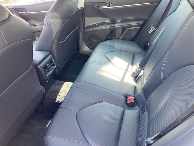 Toyota CAMRY HYBRID 2017-11 7582-17