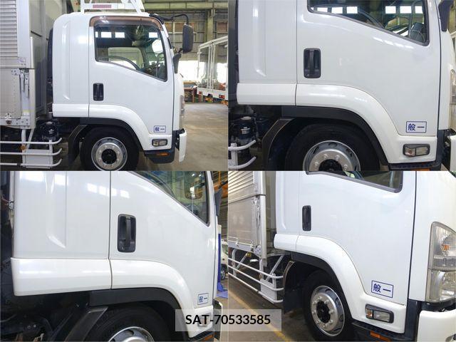 Isuzu FORWARD 2011-03 302770-2