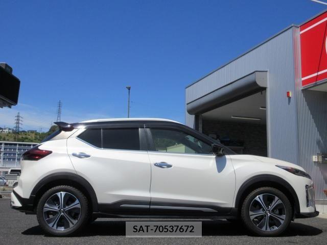 Nissan KICKS 2021-07 362298-22