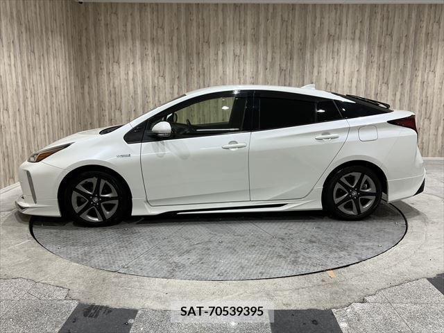 Toyota PRIUS 2019-02 282028-7