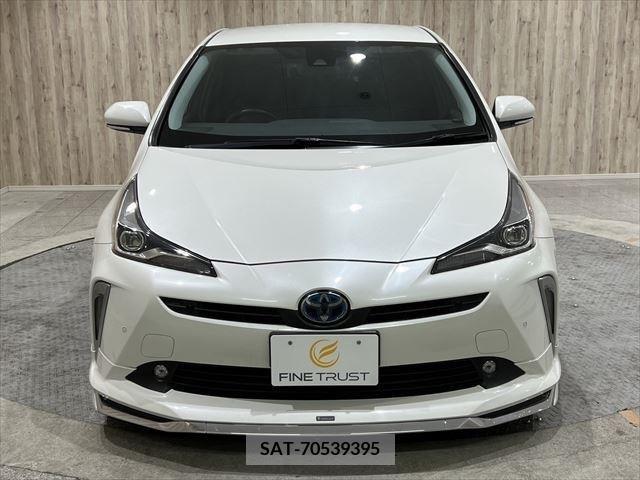 Toyota PRIUS 2019-02 282028-1