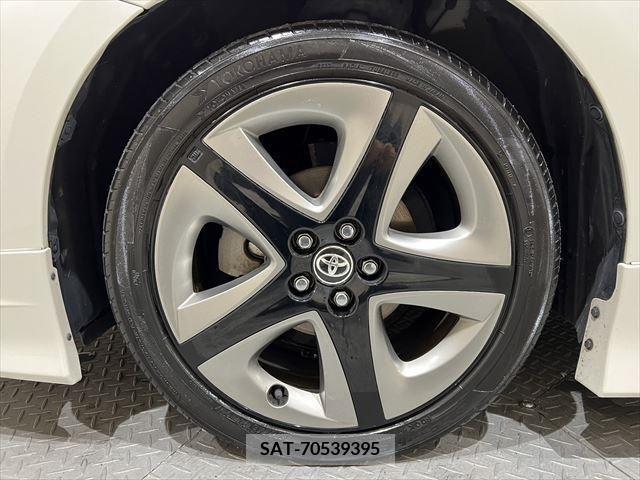 Toyota PRIUS 2019-02 282028-16