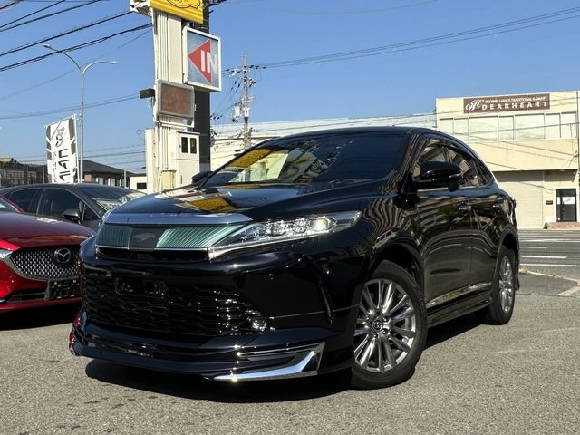 Toyota HARRIER 2018-06 185540-1