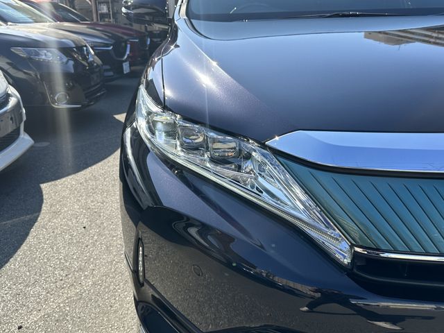 Toyota HARRIER 2018-06 185540-6