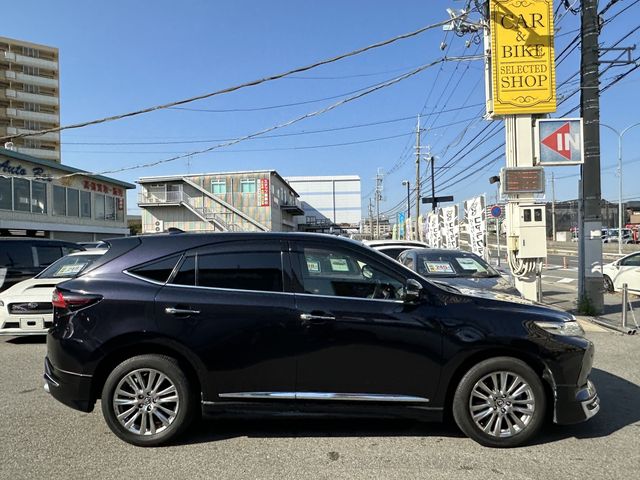 Toyota HARRIER 2018-06 185540-2