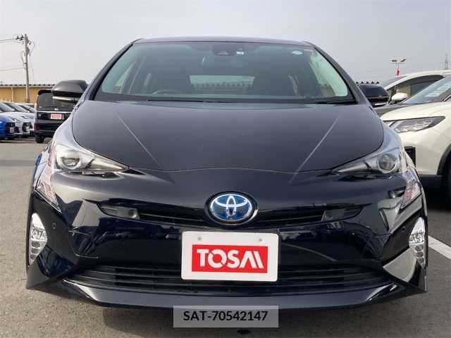 Toyota PRIUS 2017-09 282044-10