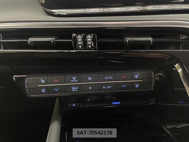 Toyota Mirai 2021-05 308026-28