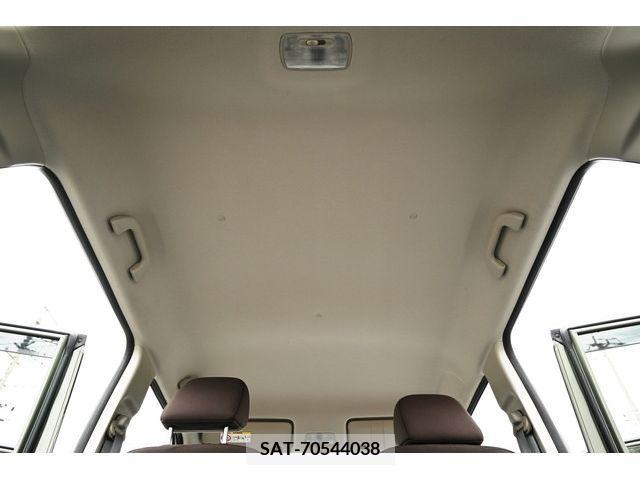 Honda N-ONE 2018-10 235420-16