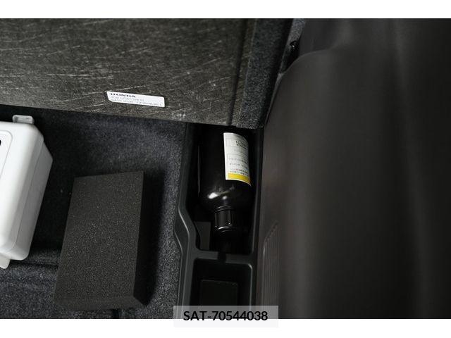 Honda N-ONE 2018-10 235420-15