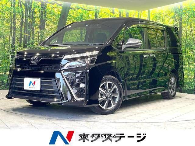 Toyota VOXY 2018-03 343395-0